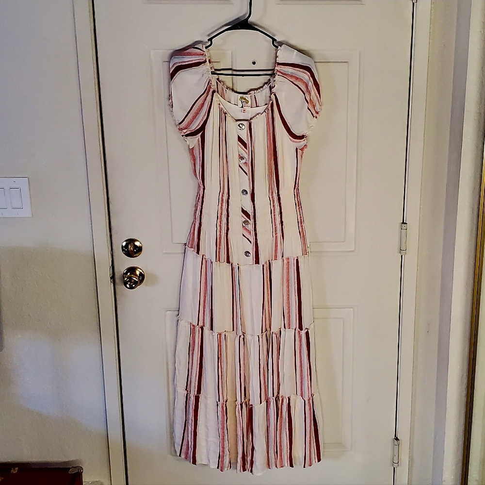 Like new, beatiful dress by Fig and Flower size M